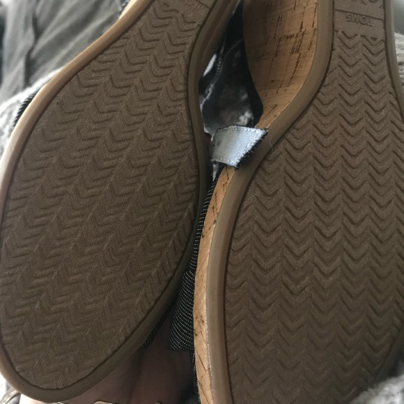 Toms Wedges - Picture 3 of 3